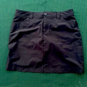 Eddie Bauer skirt skort Women's black Skirt size 8